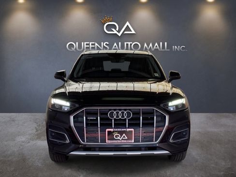 Used 2021 Audi Q5 2.0T Premium w/ Convenience Package AWD/4WD image 2