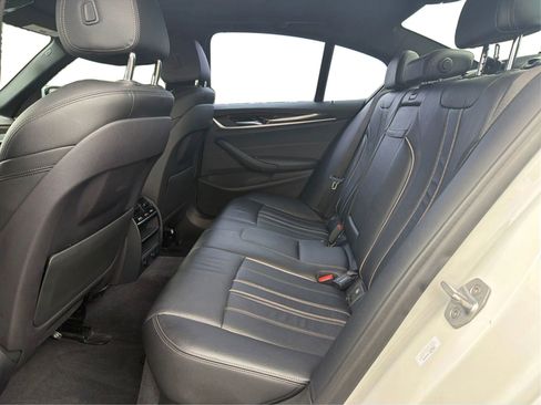Used 2018 BMW 540i RWD image 10