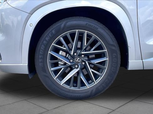 Used 2025 Lexus TX 350 FWD w/ Technology Package image 9
