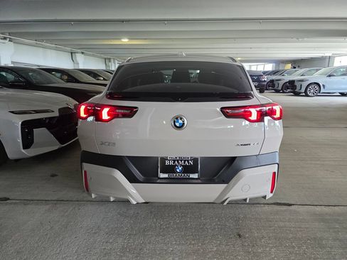 New 2026 BMW X2 xDrive28i w/ Convenience Package AWD/4WD image 5