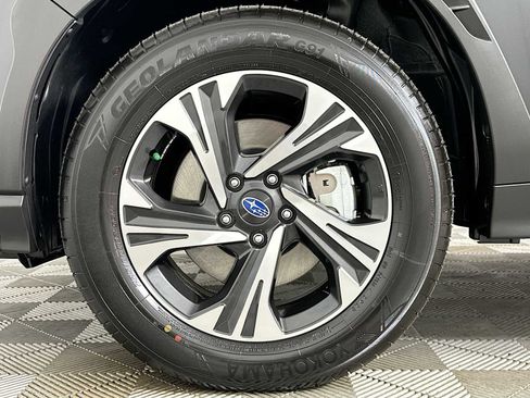 Certified 2025 Subaru Crosstrek 2.0i Premium AWD/4WD image 27