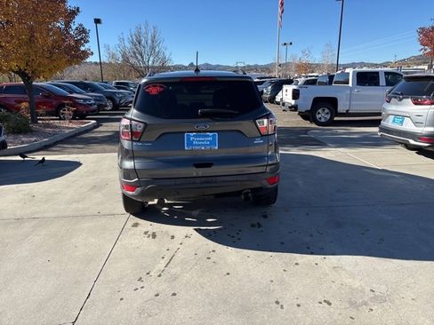 Used 2018 Ford Escape SE w/ SE Sport Appearance Package image 7