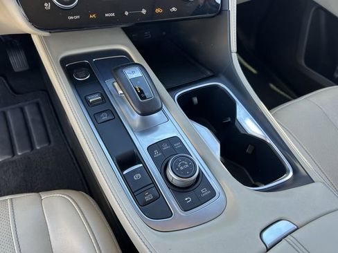 Used 2023 INFINITI QX60 Luxe w/ Performance Audio Package FWD image 28