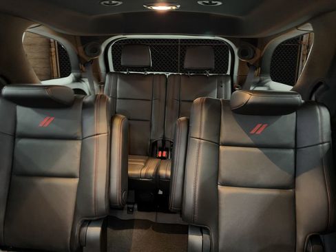 Used 2025 Dodge Durango R/T image 38