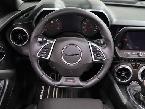 Used 2016 Chevrolet Camaro SS image 21