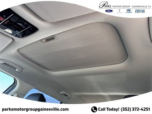 New 2025 Hyundai Santa Fe XRT image 18