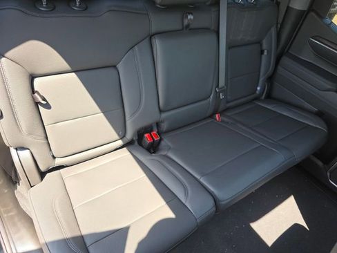 New 2026 GMC Sierra 1500 SLT w/ SLT Premium Plus Package AWD/4WD image 25
