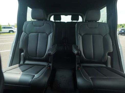 New 2025 Jeep Grand Cherokee L Limited w/ Luxury Tech Group II image 35