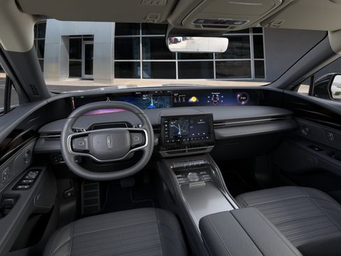 New 2026 Lincoln Nautilus Reserve image 9