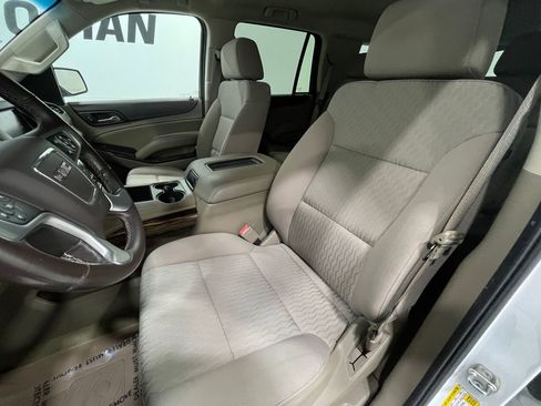 Used 2016 GMC Yukon SLE w/ HD Trailering Package AWD/4WD image 12