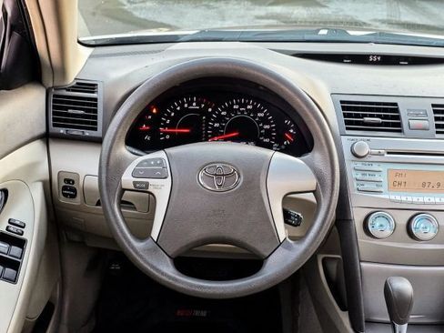 Used 2007 Toyota Camry CE image 18