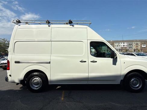 Used 2015 Nissan NV 2500 S High Roof w/ Power Package RWD image 14