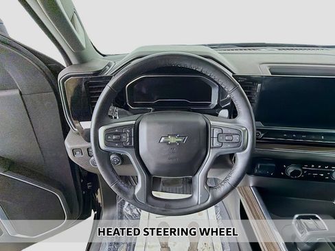 Used 2024 Chevrolet Silverado 1500 RST w/ Z71 Off-Road Package AWD/4WD image 6