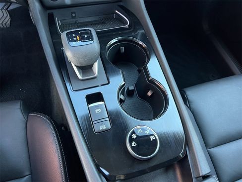 Certified 2025 Nissan Rogue SL w/ Tech Package image 16