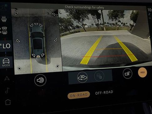 Certified 2025 Land Rover Range Rover Sport Autobiography AWD/4WD image 11