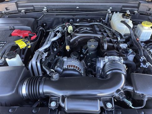 Used 2023 Jeep Gladiator Mojave w/ Trailer Tow Package image 29