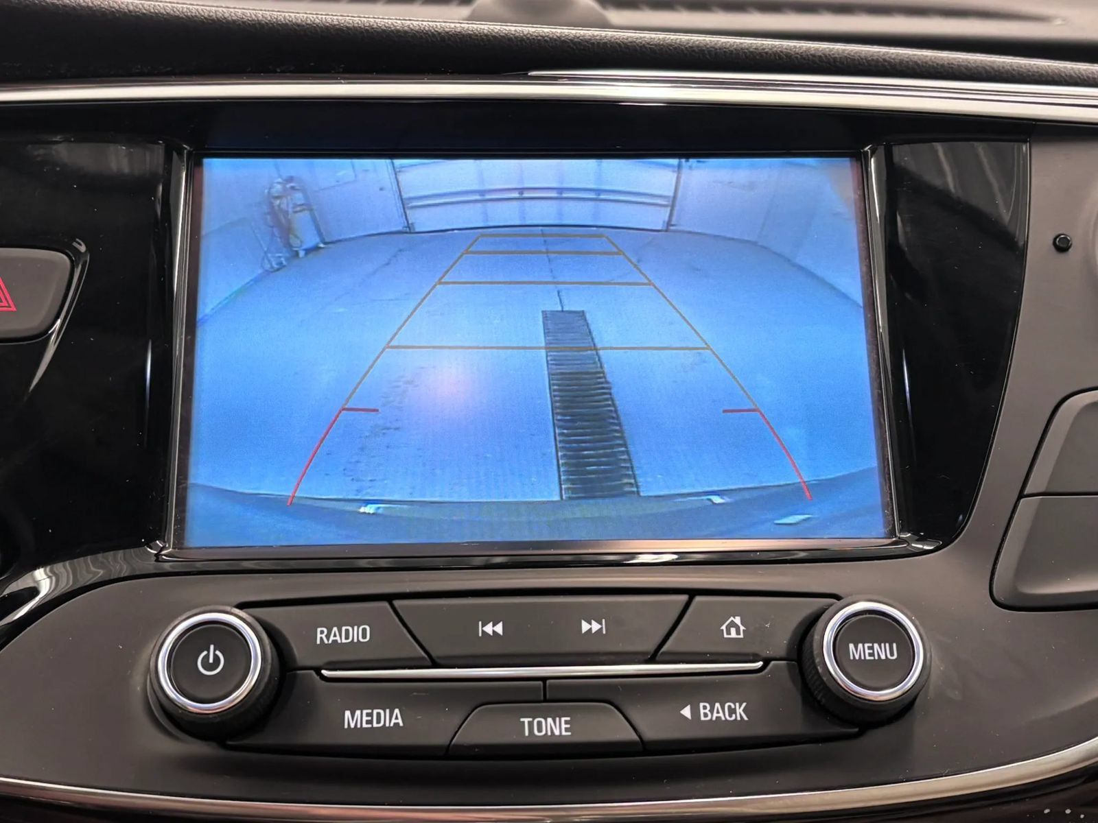 Used 2019 Buick Envision Essence AWD/4WD image 43