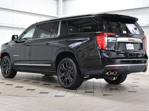 Used 2024 GMC Yukon XL Denali AWD/4WD image 6