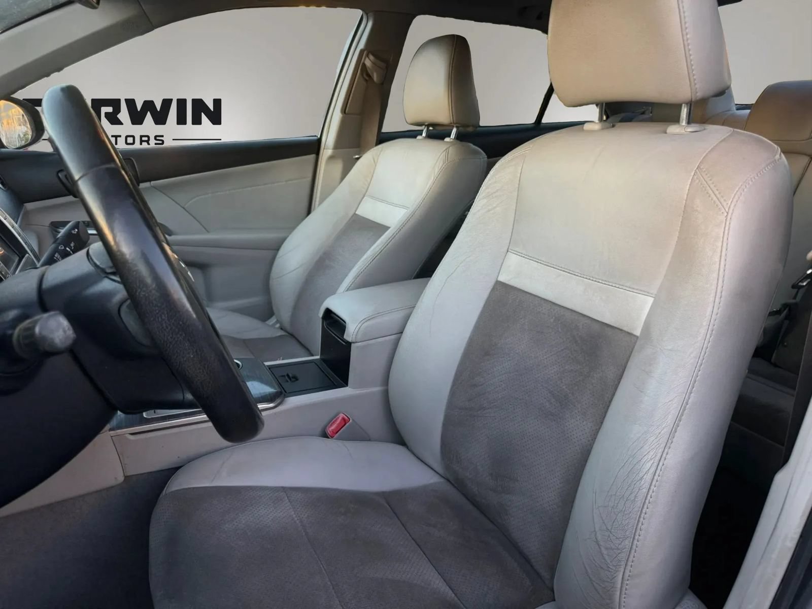 Used 2013 Toyota Camry XLE w/ Leather Pkg FWD image 14