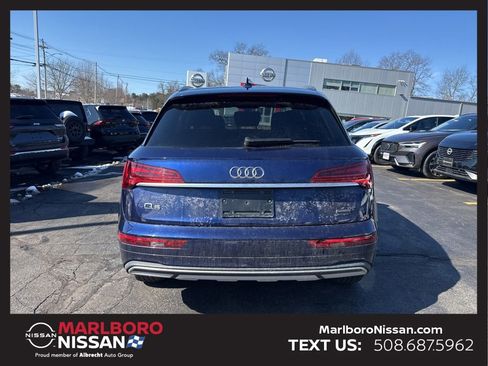 Used 2023 Audi Q5 2.0T Premium w/ Convenience Package image 6