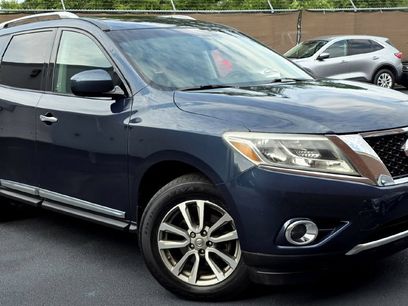Used 2015 Nissan Pathfinder SL