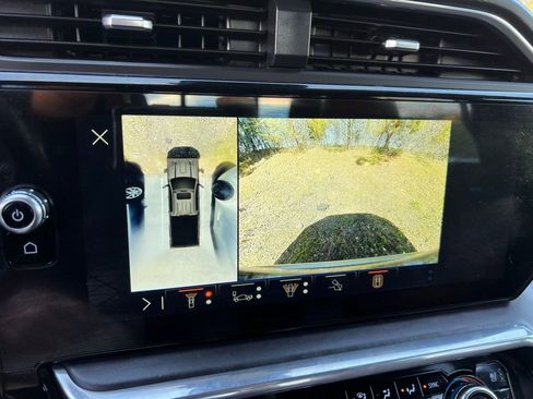 Certified 2024 GMC Sierra 2500 Denali Ultimate image 6