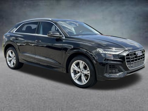 Used 2023 Audi Q8 Premium w/ Convenience Package AWD/4WD image 7