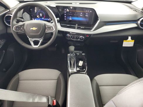New 2026 Chevrolet Trax LT w/ Driver Confidence Package image 13