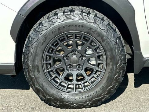 Used 2022 Subaru Crosstrek 2.5i Limited w/ Moonroof Package 2 image 34