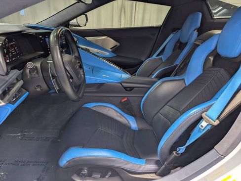Used 2023 Chevrolet Corvette Stingray Premium Conv w/ 3LT image 10