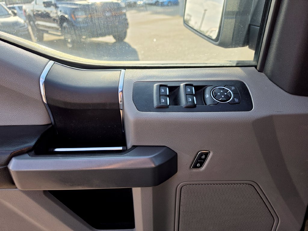 Used 2018 Ford F150 XLT AWD/4WD image 19