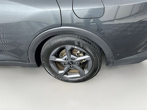 Used 2025 Kia K4 FWD image 11