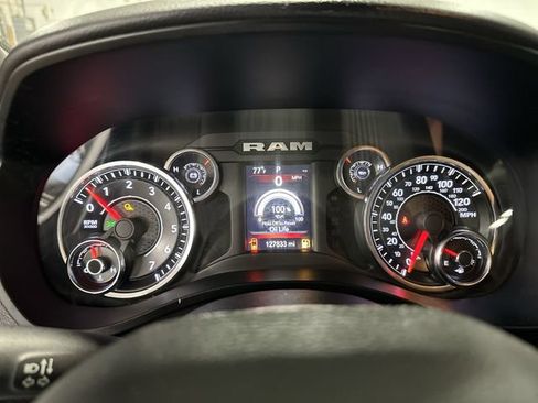 Used 2019 RAM 1500 Big Horn AWD/4WD image 14