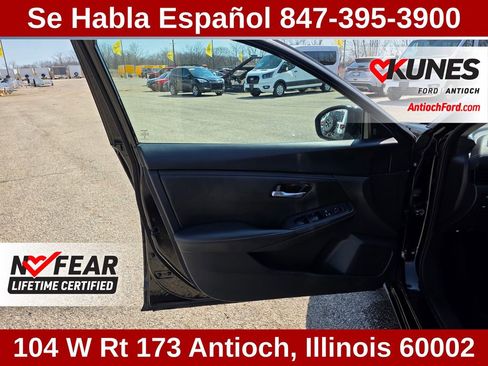 Used 2024 Nissan Sentra SV FWD image 16