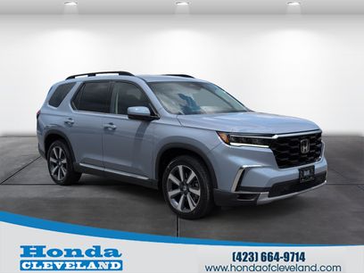 Certified 2025 Honda Pilot Touring