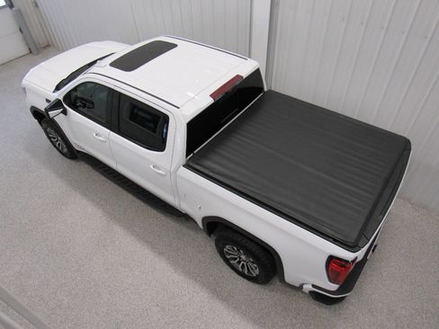 Used 2021 GMC Sierra 1500 AT4 w/ AT4 Premium Package image 6