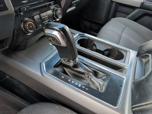Used 2015 Ford F150 XLT w/ Equipment Group 301A Mid AWD/4WD image 32