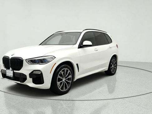 Used 2019 BMW X5 xDrive40i w/ M Sport Package AWD/4WD image 1