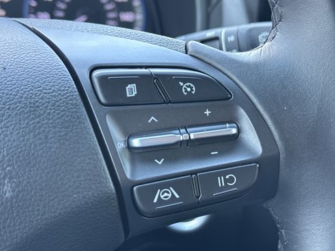 Used 2023 Hyundai Kona SEL w/ Convenience Package image 30