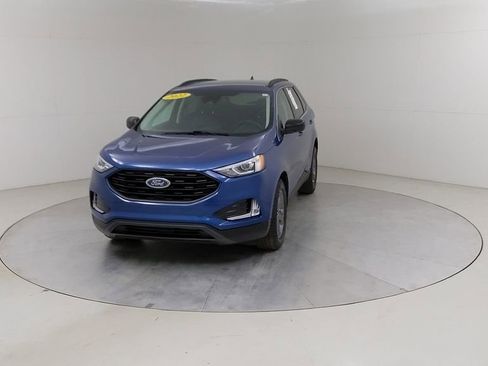 Certified 2022 Ford Edge SEL w/ Sport Appearance Package AWD/4WD image 8