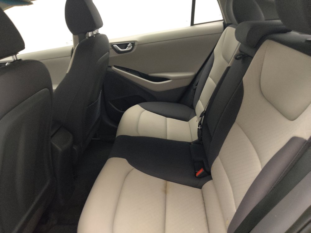 Used 2017 Hyundai Ioniq SEL w/ Tech Package 02 FWD image 18