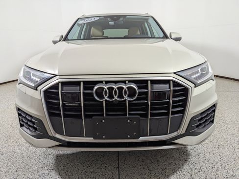 Certified 2023 Audi Q7 2.0T Premium w/ Convenience Package image 2