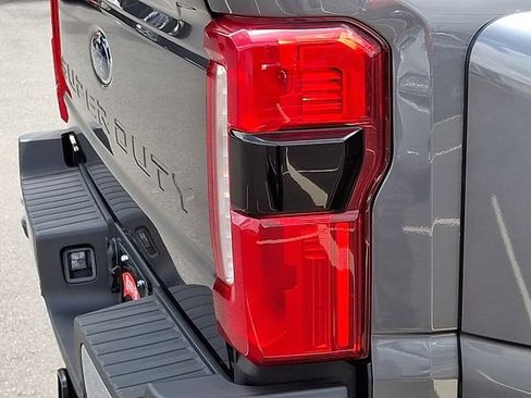 Used 2024 Ford F350 XLT AWD/4WD image 30