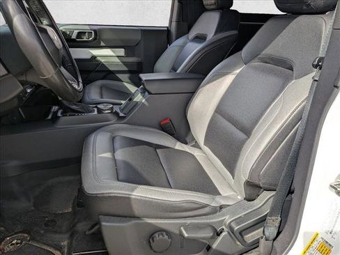Used 2023 Ford Bronco Big Bend image 13