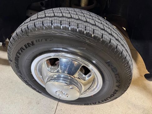 Used 2006 Dodge Ram 3500 Truck SLT w/ Light Group image 23