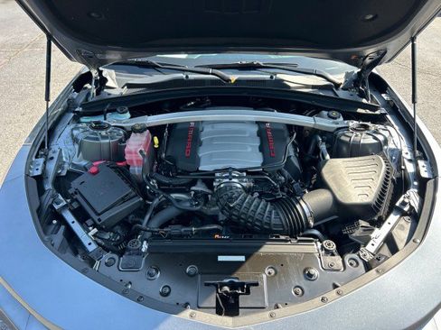 Used 2022 Chevrolet Camaro SS image 9