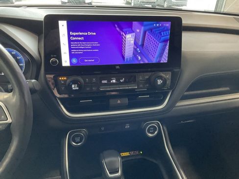 Used 2024 Toyota Grand Highlander Platinum image 15