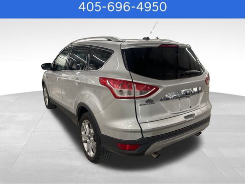 Used 2016 Ford Escape Titanium image 4