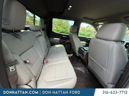 Used 2019 GMC Sierra 1500 SLT w/ SLT Premium Plus Package AWD/4WD image 5