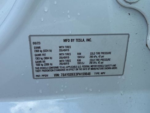 Used 2023 Tesla Model Y Long Range image 16